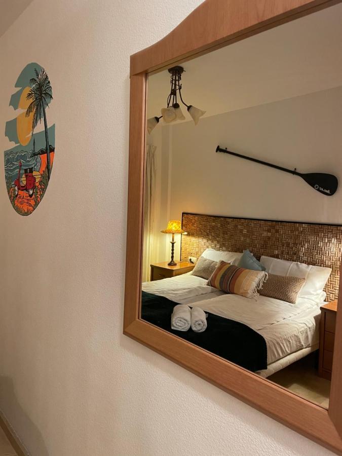 Traveler'S Beach Apartment With Sea View, Free Coffee & Parking ベニドルム エクステリア 写真
